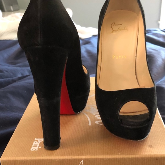 Authentic CL heels - Picture 2 of 3